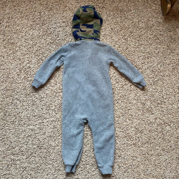 Carter’s one piece outfit - Picture 4 of 4